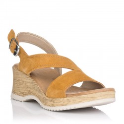 Cuñas Dorking D9035 Mujer Camel