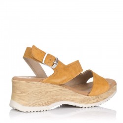 Cuñas Dorking D9035 Mujer Camel