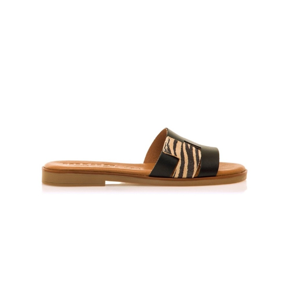 Sandalias Planas Mustang 54181 Mujer Negro