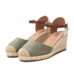 Cuñas Mujer XTI 140746 Kaki