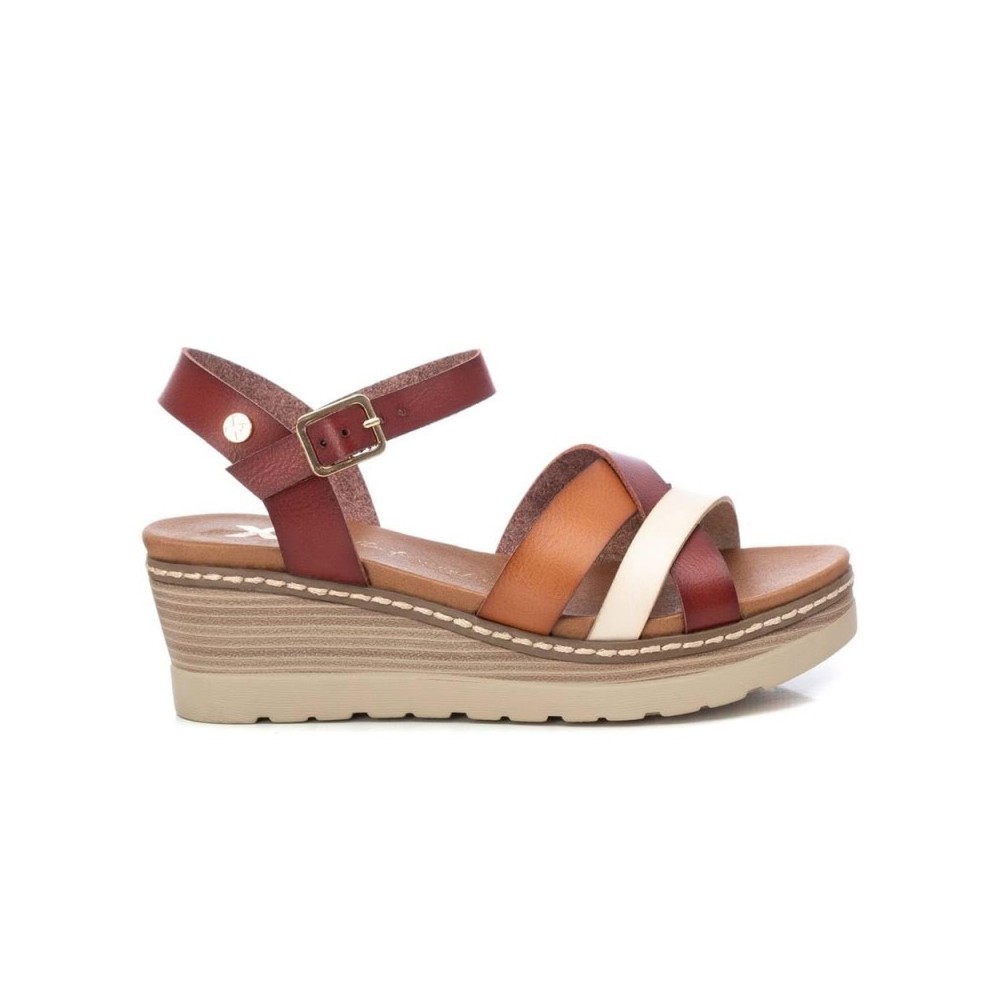 Cuñas Mujer XTI 142849 Camel