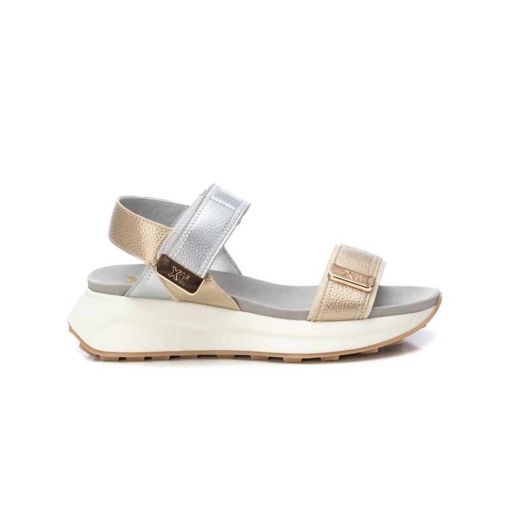 Sandalias Planas Mujer XTI 143874 Oro