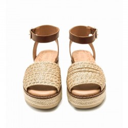 Sandalias Planas Mujer Mustang 53344 Arena