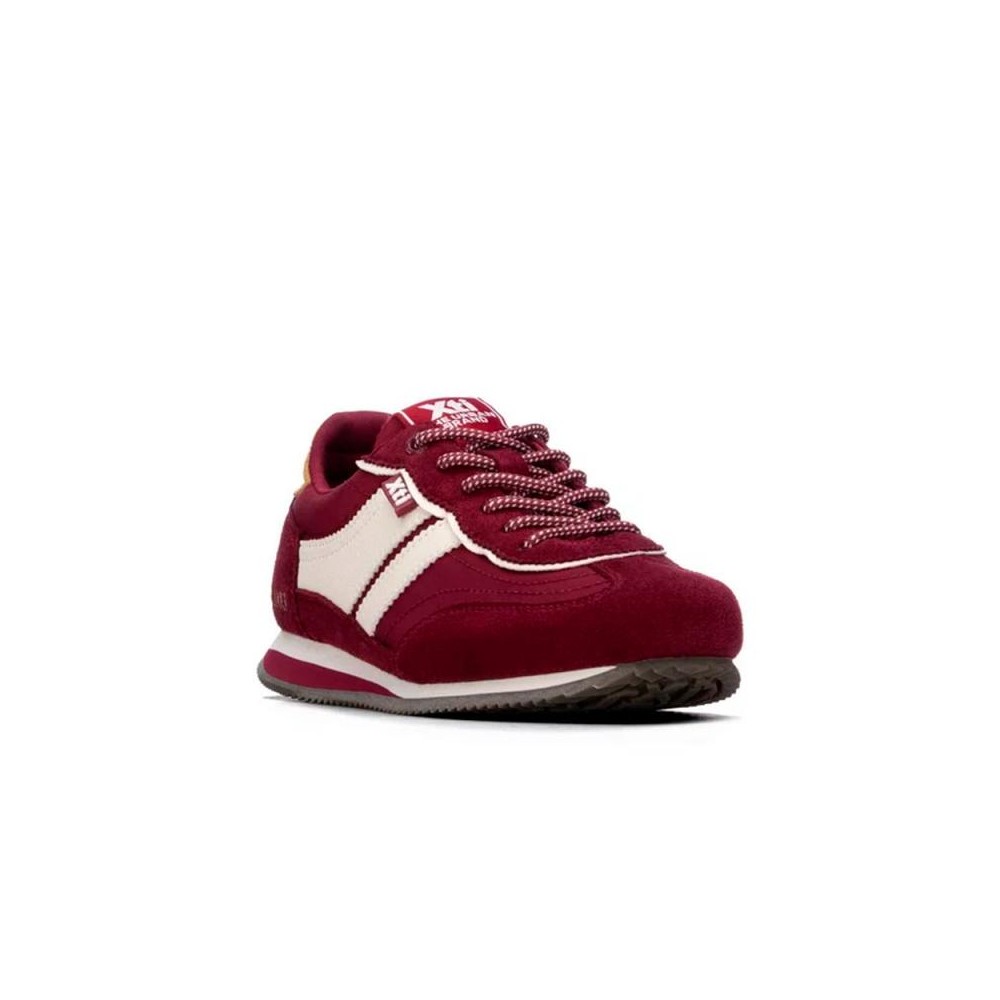 Sneakers Mujer XTI 146118 Burdeos